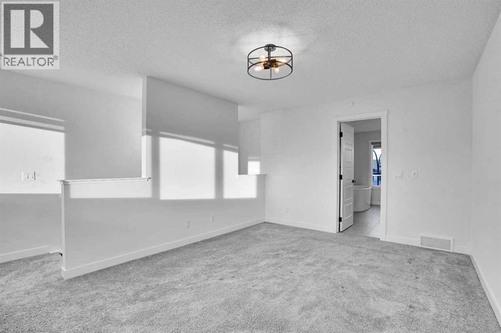 131 Lucas Boulevard, Calgary, Alberta  T3P 1H9 - Photo 37 - A2272583