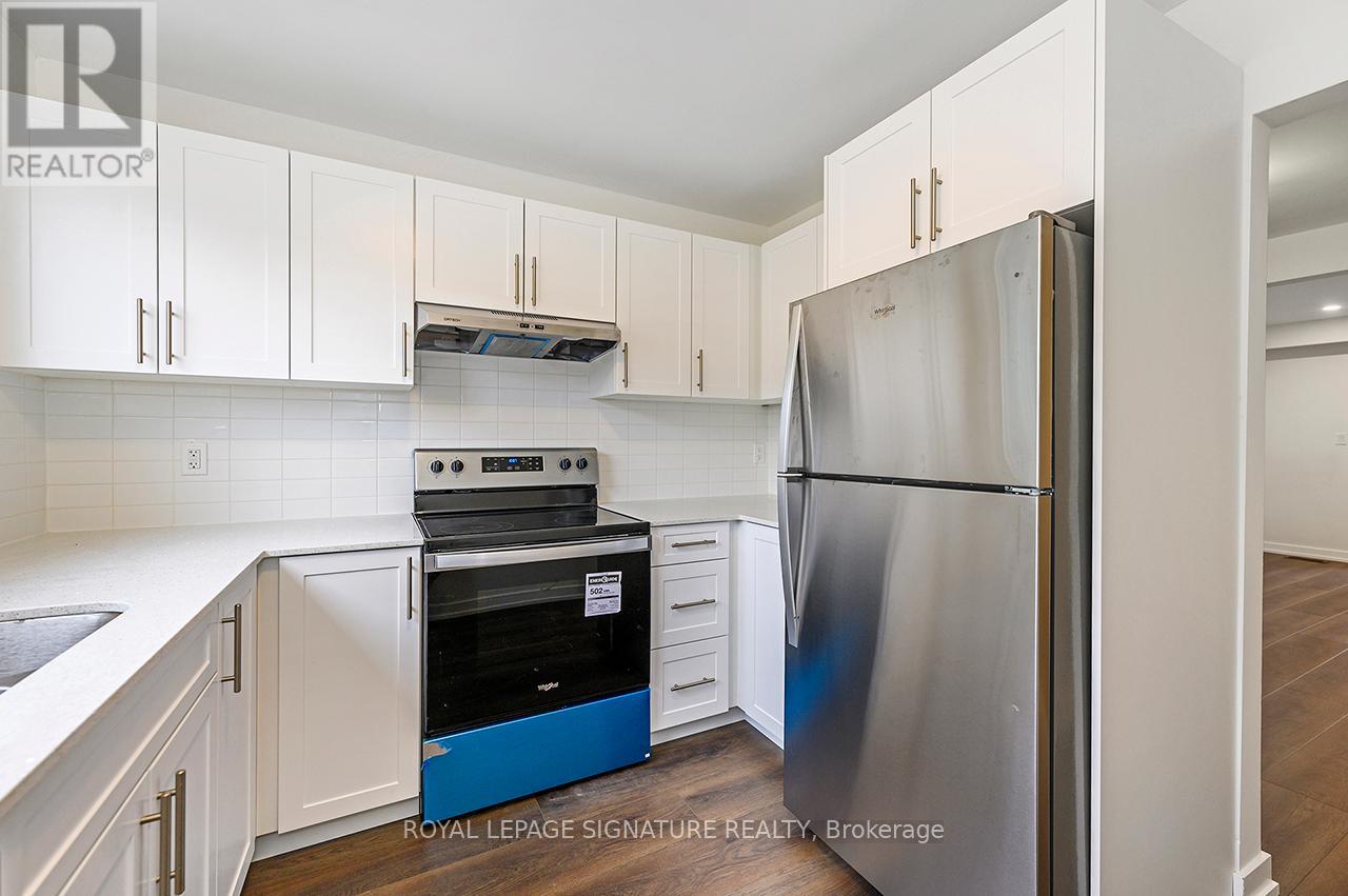 28 Woodman Drive N, Hamilton, Ontario L8H 2M5 - Photo 3 - X12828274