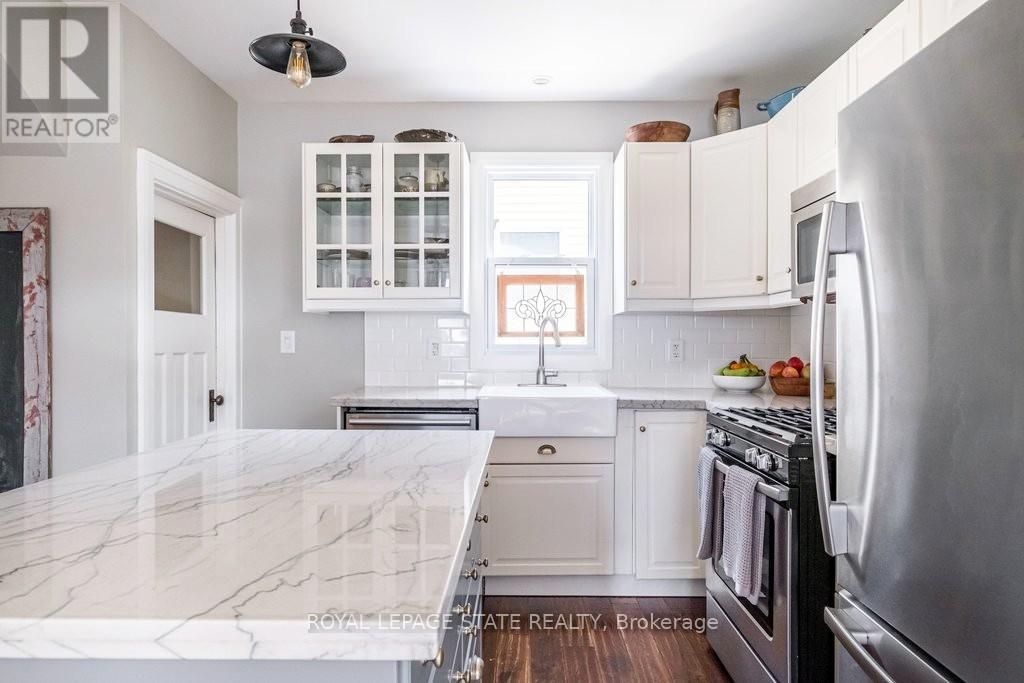 154 Park Street W, Hamilton, Ontario  L9H 1X7 - Photo 23 - X12828278