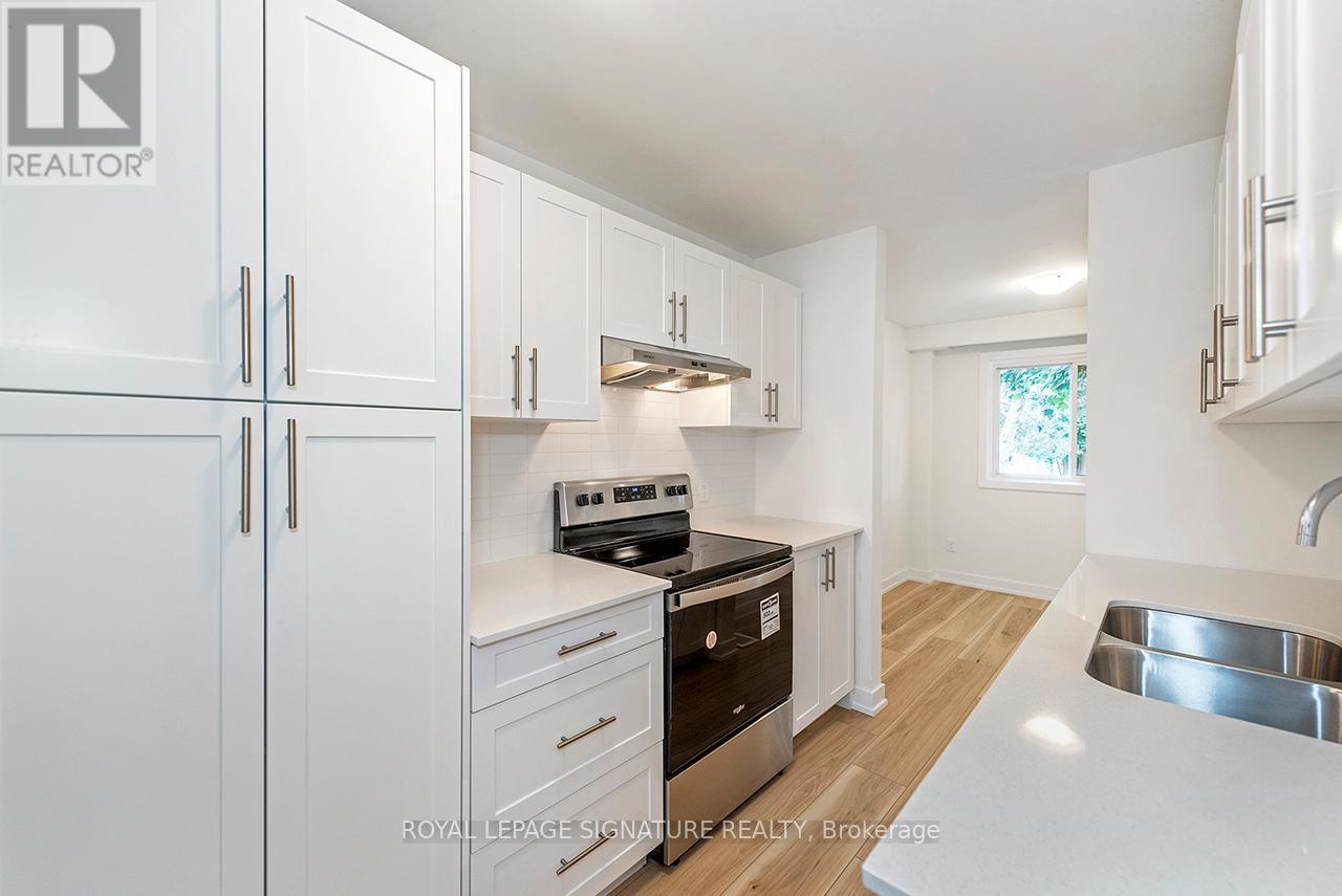 1 - 88 Tunbridge Crescent, Hamilton, Ontario  L8W 1L3 - Photo 11 - X12828330