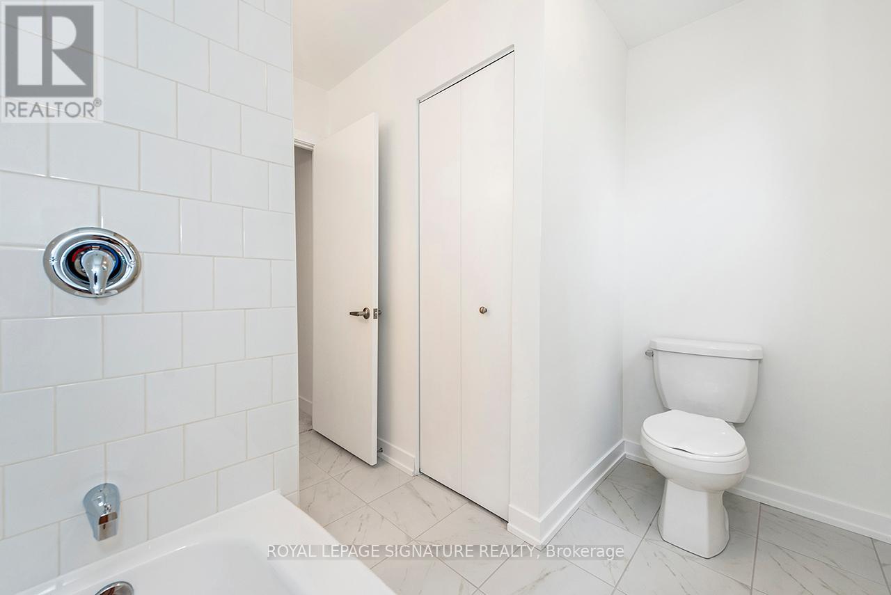 1 - 88 Tunbridge Crescent, Hamilton, Ontario  L8W 1L3 - Photo 26 - X12828330