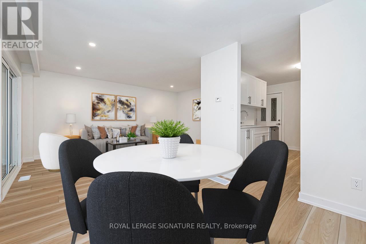 1 - 88 Tunbridge Crescent, Hamilton, Ontario  L8W 1L3 - Photo 4 - X12828330