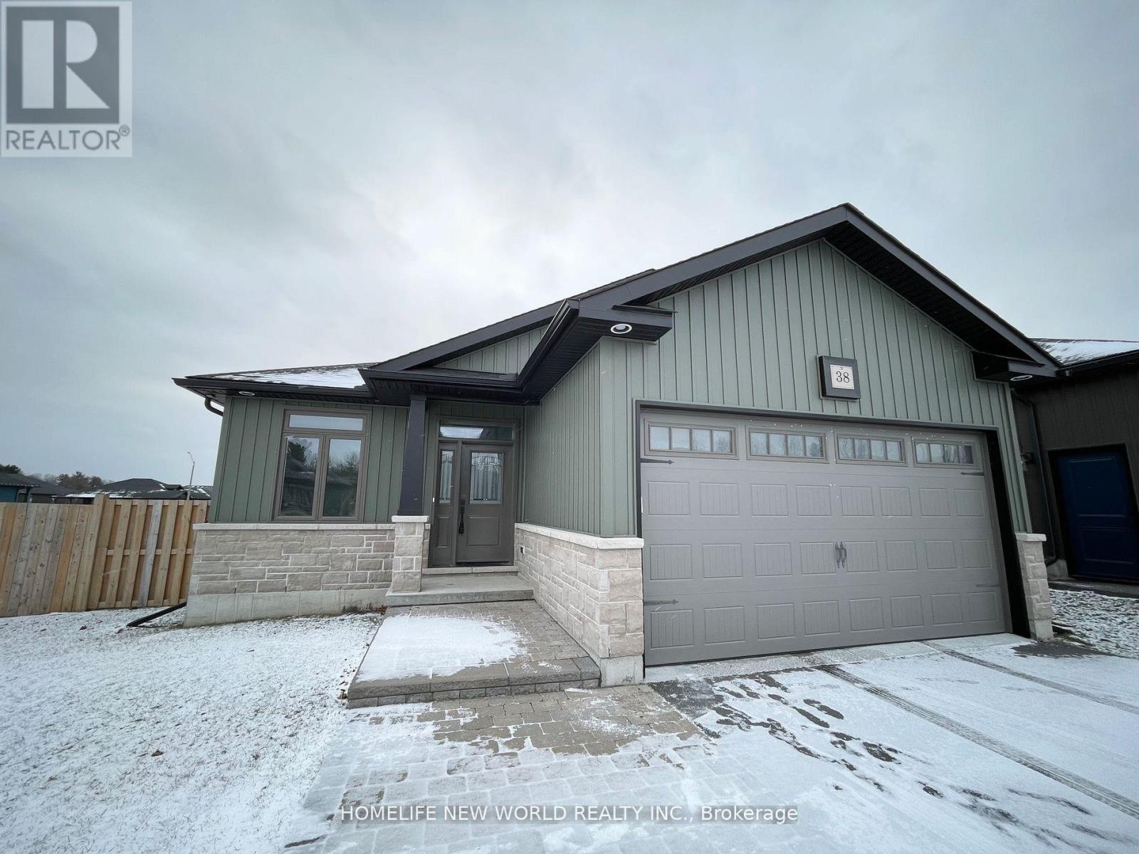 38 Schmidt Way, Quinte West, Ontario  K8V 0L6 - Photo 2 - X12828344