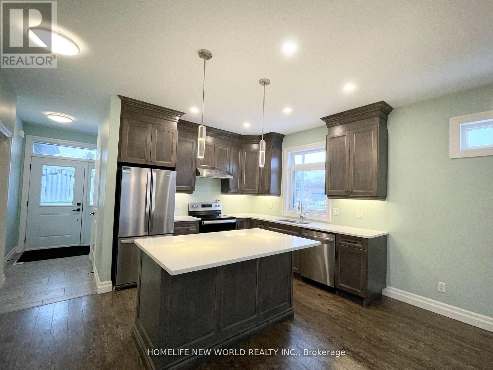 38 Schmidt Way, Quinte West, Ontario  K8V 0L6 - Photo 3 - X12828344