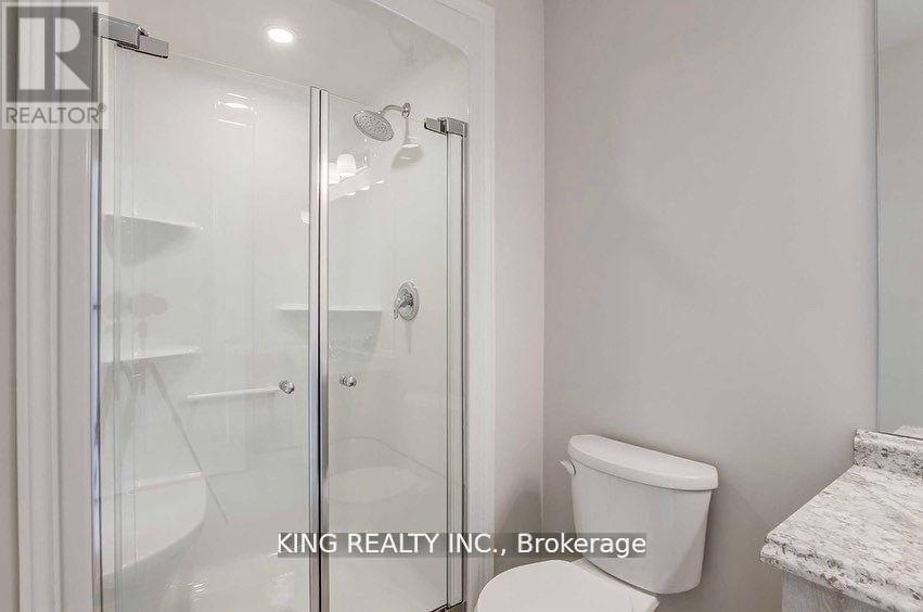 126 Monarch Street, Welland, Ontario  L3C 0G6 - Photo 8 - X12828432