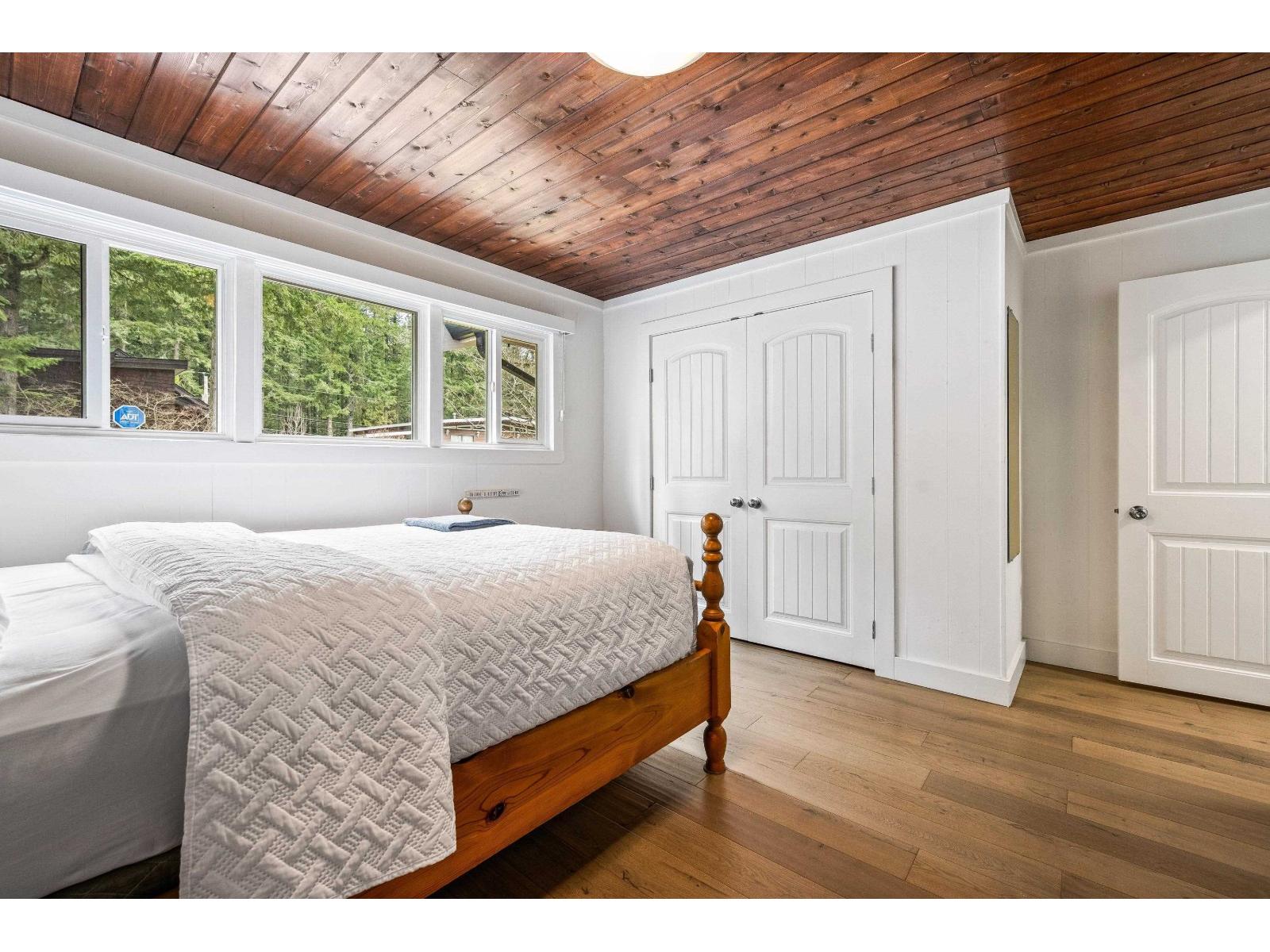 649 Mountain View Road, Cultus Lake North, Cultus Lake, British Columbia  V2R 4Z6 - Photo 31 - R3094227