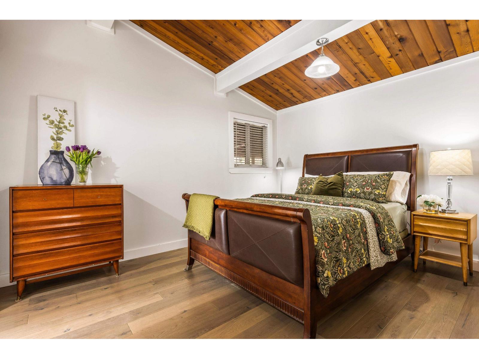 649 Mountain View Road, Cultus Lake North, Cultus Lake, British Columbia  V2R 4Z6 - Photo 4 - R3094227