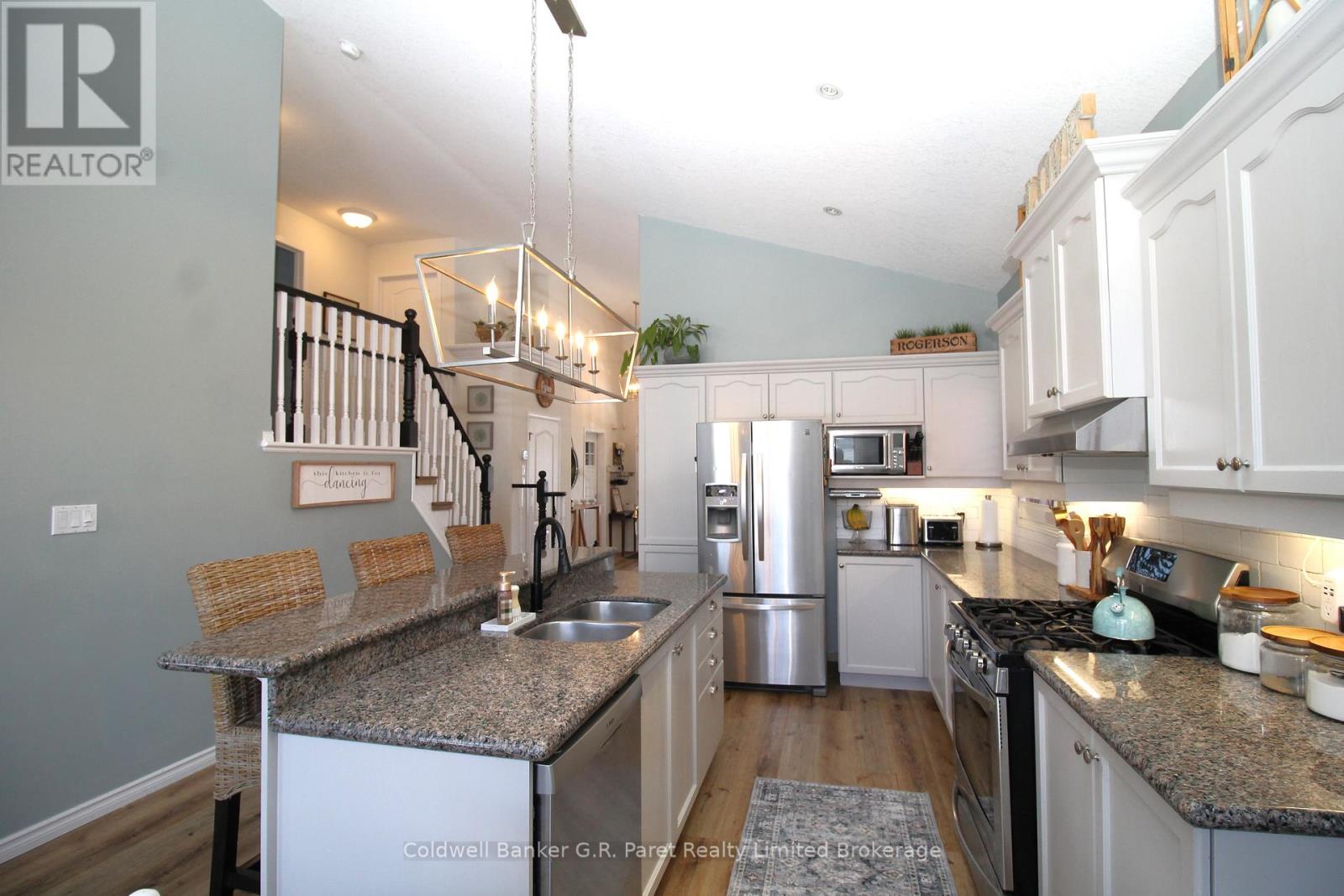 32 Macdonald Crescent, Brantford, Ontario  N3R 8B2 - Photo 14 - X12827594