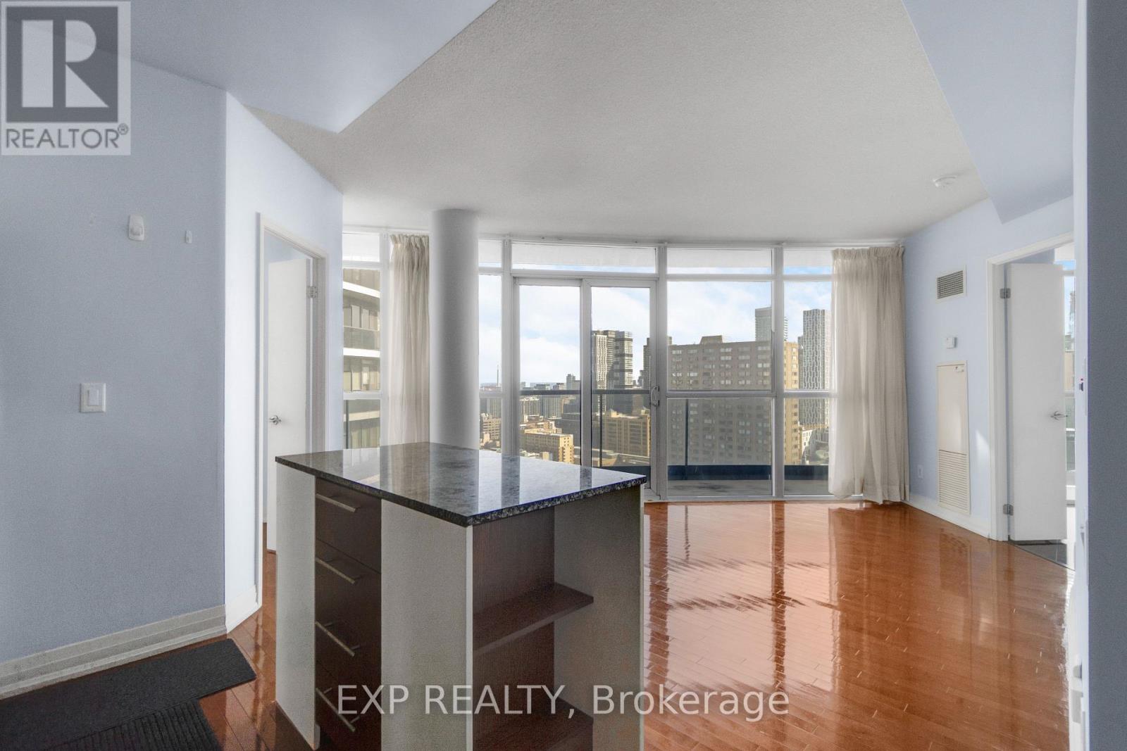 2807 - 21 Carlton Street, Toronto, Ontario  M5B 1L3 - Photo 11 - C12808354