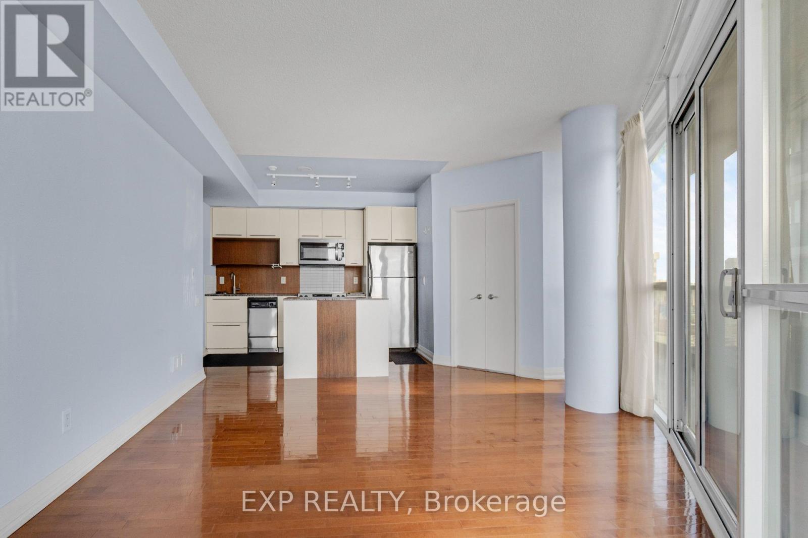 2807 - 21 Carlton Street, Toronto, Ontario  M5B 1L3 - Photo 12 - C12808354