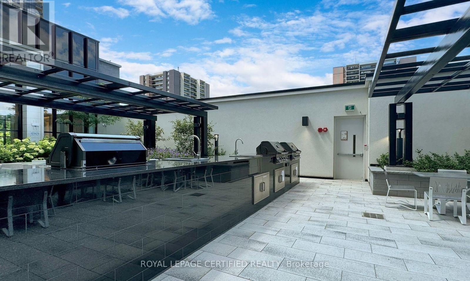 1204 - 10 Eva Road, Toronto (Etobicoke West Mall), Ontario  M9C 1E8 - Photo 18 - W12828192