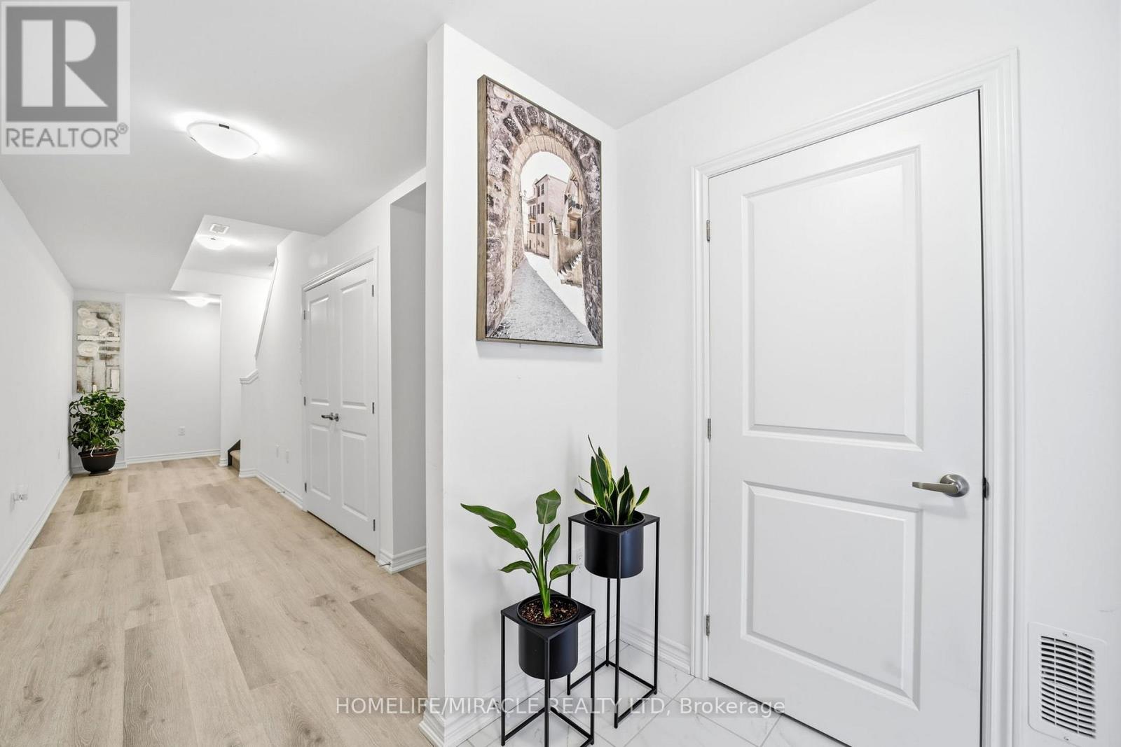 95 - 461 Blackburn Drive, Brantford, Ontario  N3T 0W9 - Photo 4 - X12826240