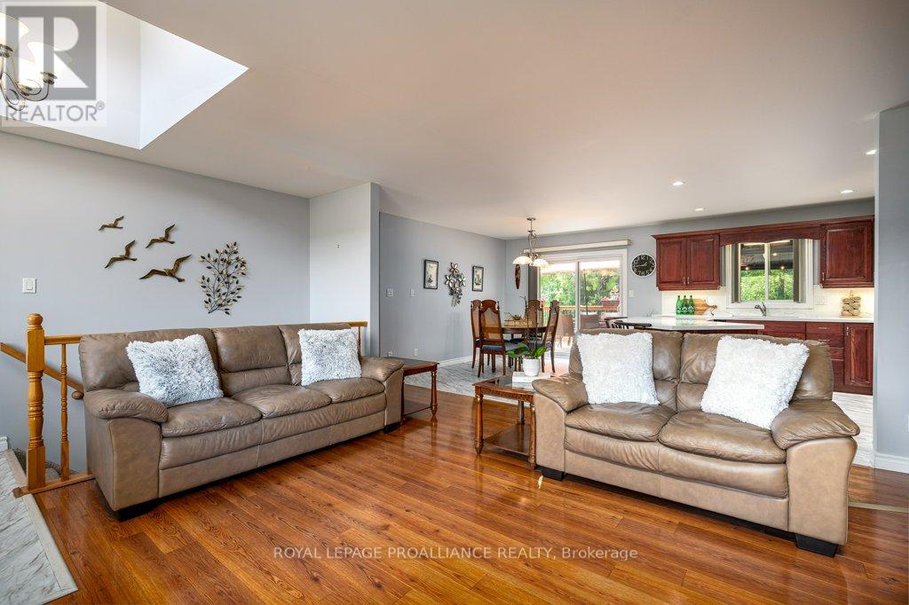 2 Stonegate Crescent, Quinte West, Ontario  K0K 2C0 - Photo 13 - X12828480