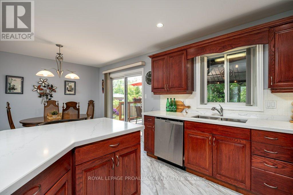 2 Stonegate Crescent, Quinte West, Ontario  K0K 2C0 - Photo 16 - X12828480