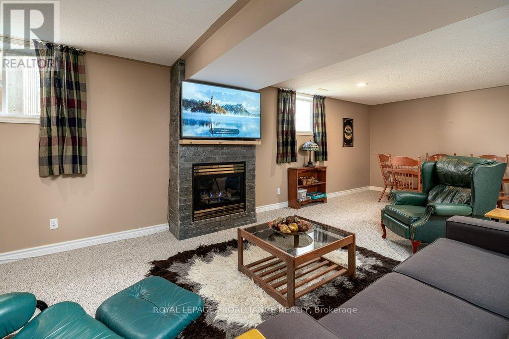 2 Stonegate Crescent, Quinte West, Ontario  K0K 2C0 - Photo 28 - X12828480