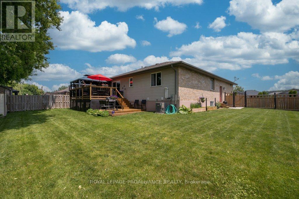2 Stonegate Crescent, Quinte West, Ontario  K0K 2C0 - Photo 37 - X12828480