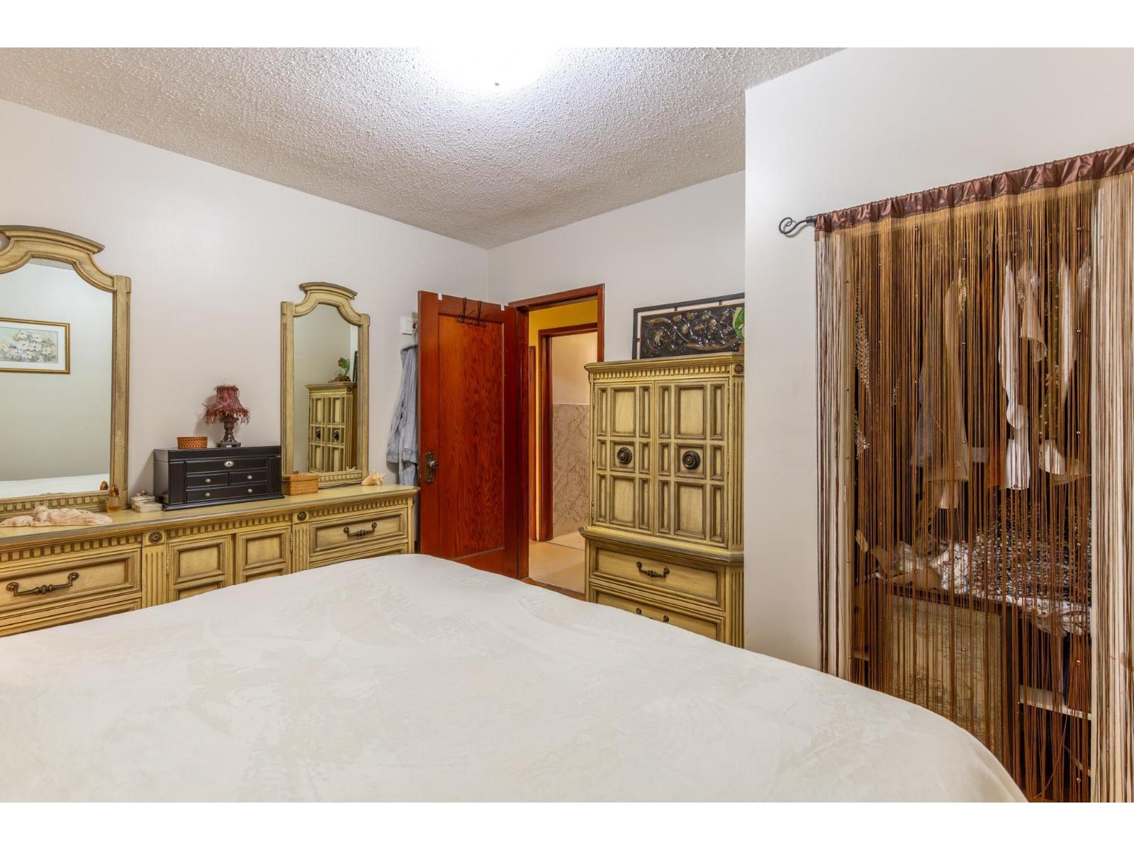 13221 112b Avenue, Surrey, British Columbia  V3R 2H4 - Photo 22 - R3094200