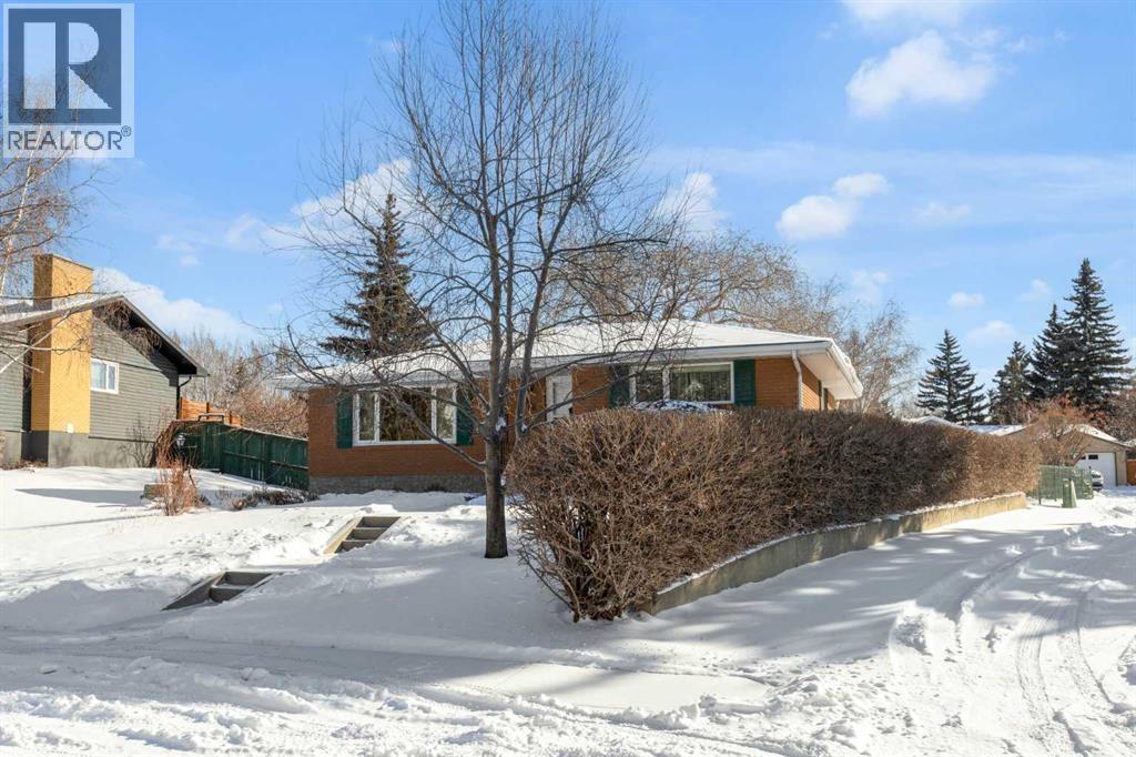 9628 Palisan Place Sw, Calgary, Alberta  T2V 3S9 - Photo 2 - A2287456