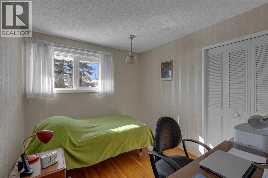 9628 Palisan Place Sw, Calgary, Alberta  T2V 3S9 - Photo 15 - A2287456