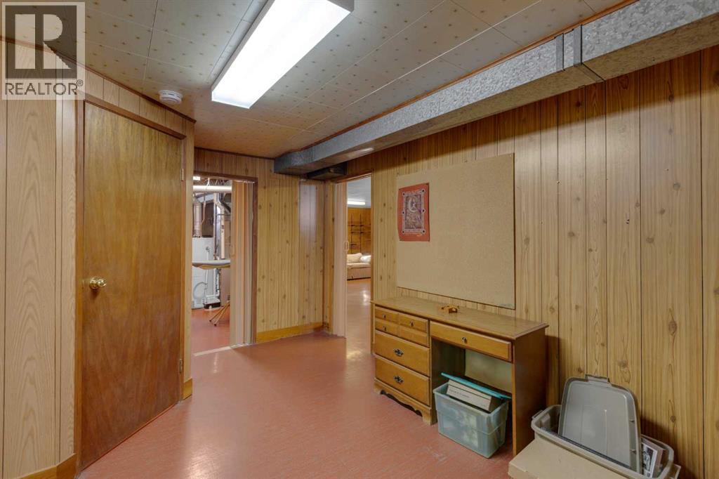 9628 Palisan Place Sw, Calgary, Alberta  T2V 3S9 - Photo 19 - A2287456