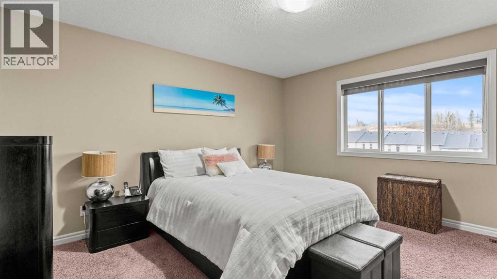 153 Heritage Bay, Cochrane, Alberta  T4C 0L5 - Photo 21 - A2288162