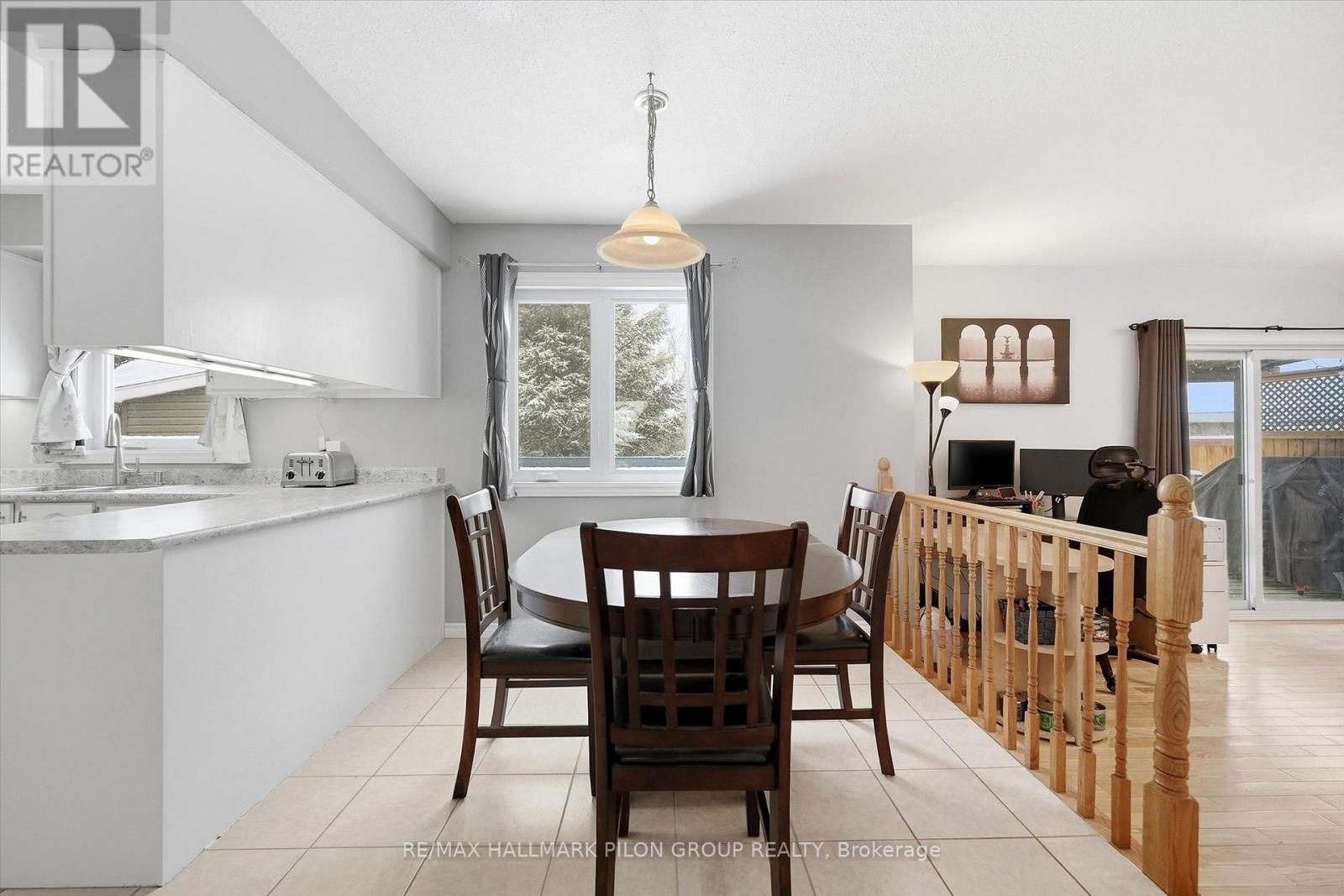 1326 Dussere Street, Ottawa, Ontario  K1C 1P4 - Photo 10 - X12828504