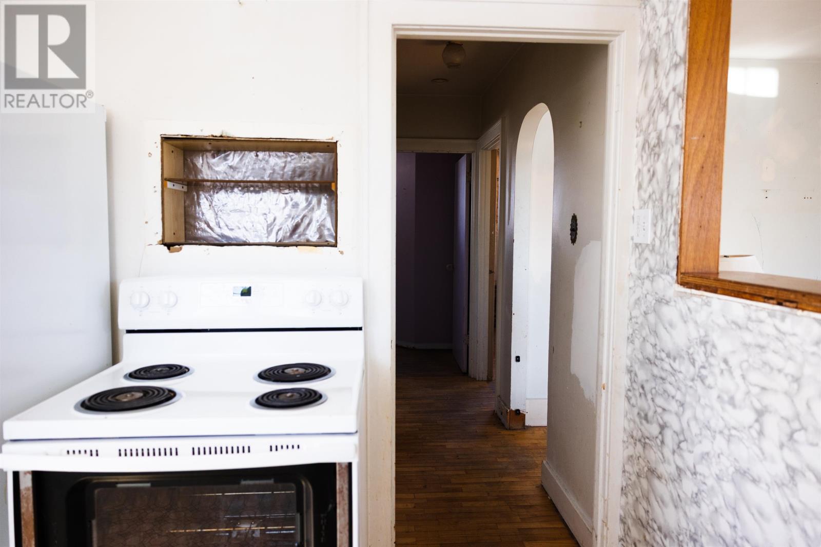 202 Pine St, Thunder Bay, Ontario  P7A 5X8 - Photo 8 - TB2600306