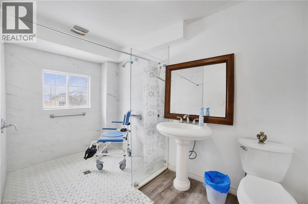 965 Highland Road E, Stoney Creek, Ontario  L8J 3G1 - Photo 31 - 40808335