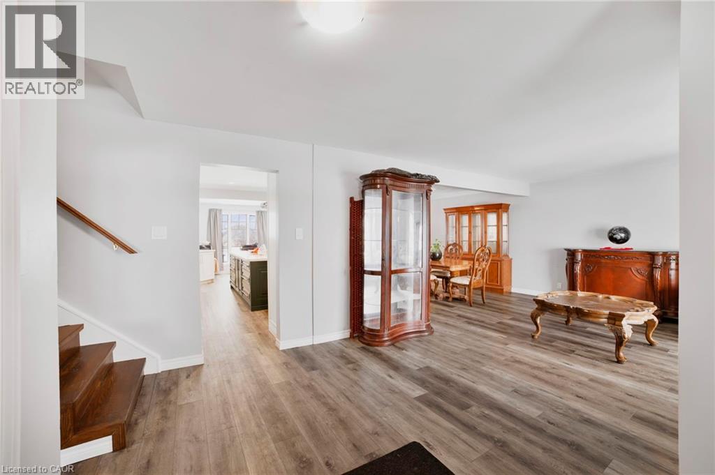 965 Highland Road E, Stoney Creek, Ontario  L8J 3G1 - Photo 6 - 40808335