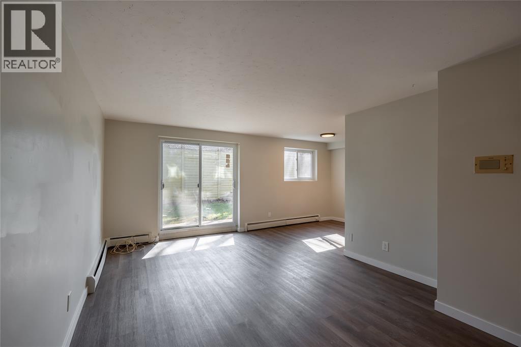 1075 Brenchley Avenue Unit# 106, Sarnia, Ontario  N7S 1R6 - Photo 5 - 26004195