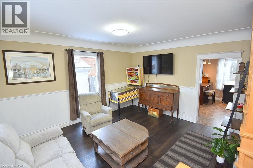 19 East 17th Street, Hamilton, Ontario  L9A 4L9 - Photo 14 - 40802010