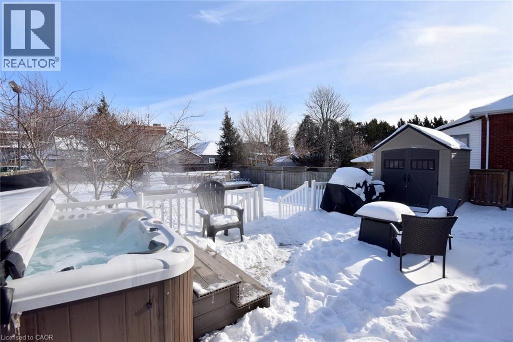 19 East 17th Street, Hamilton, Ontario  L9A 4L9 - Photo 34 - 40802010