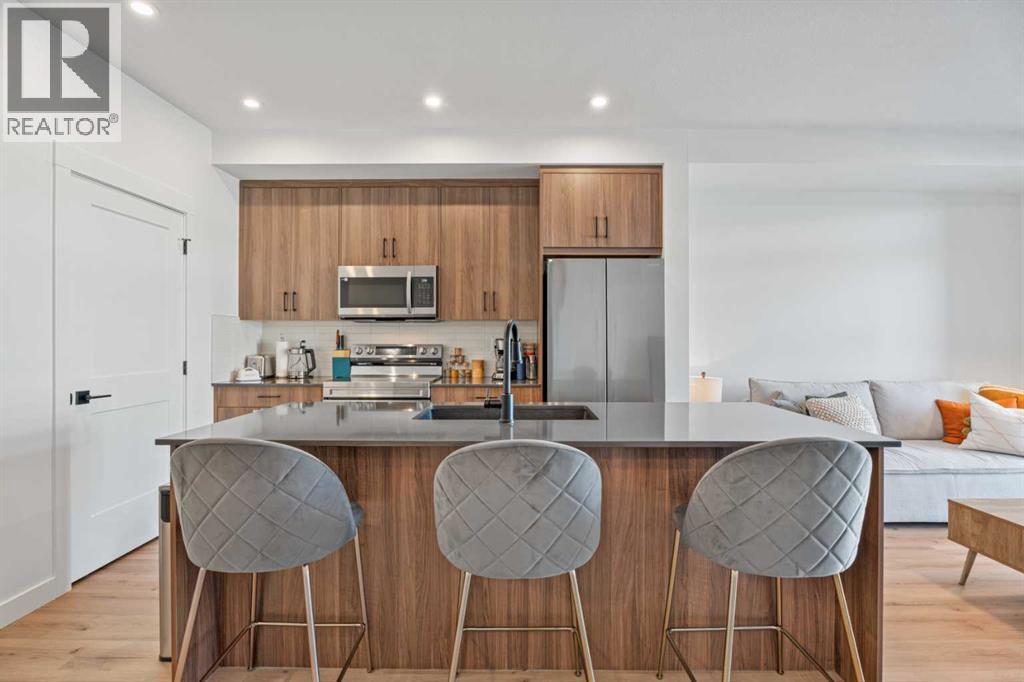 215, 70 Sage Hill Walk Nw, Calgary, Alberta  T3R 2H6 - Photo 3 - A2279603