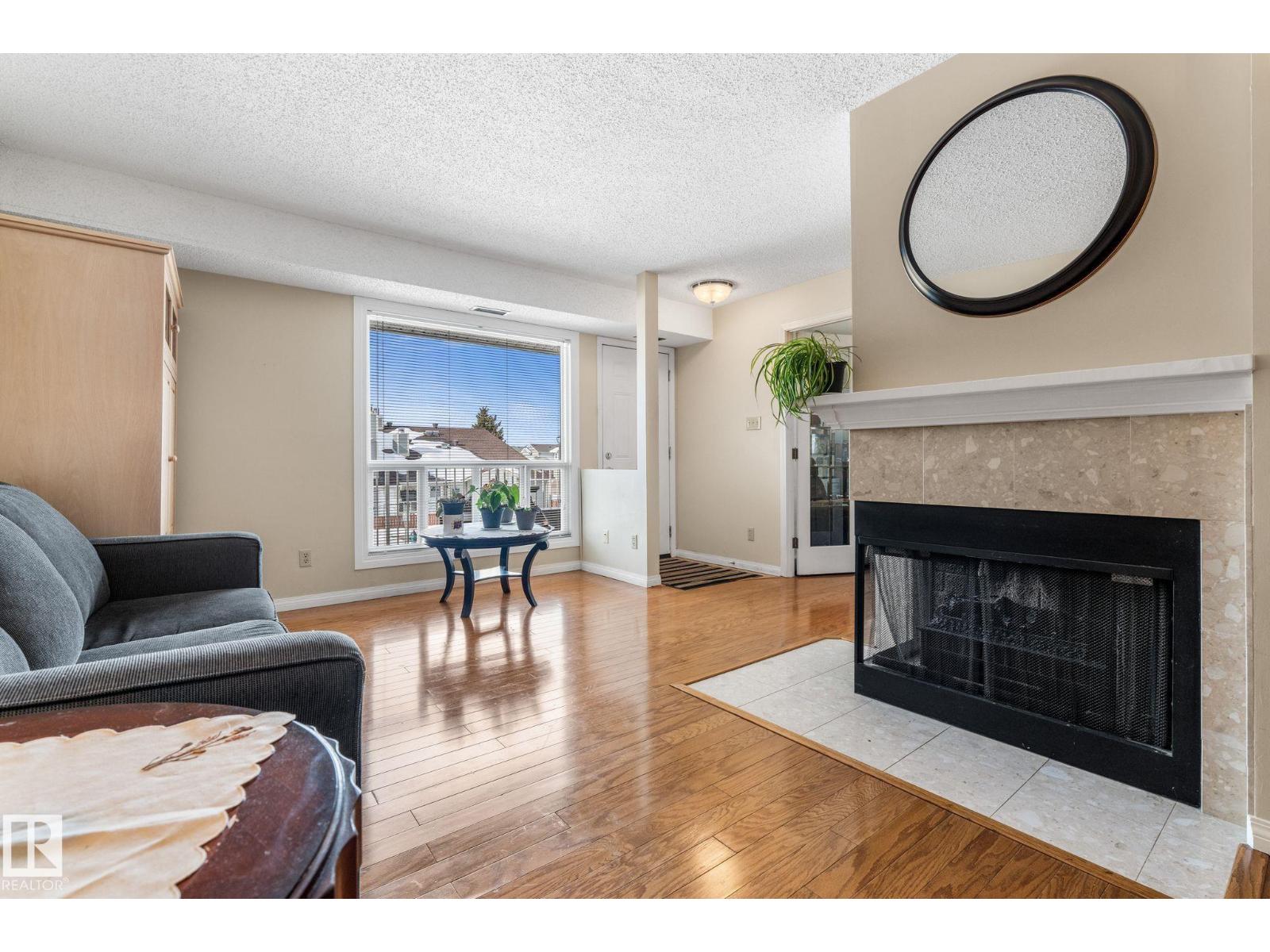 2324 151 Av Nw, Edmonton, Alberta  T5Y 2L1 - Photo 10 - E4475220