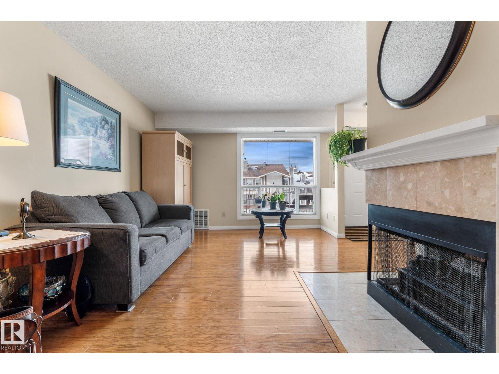 2324 151 Av Nw, Edmonton, Alberta  T5Y 2L1 - Photo 11 - E4475220