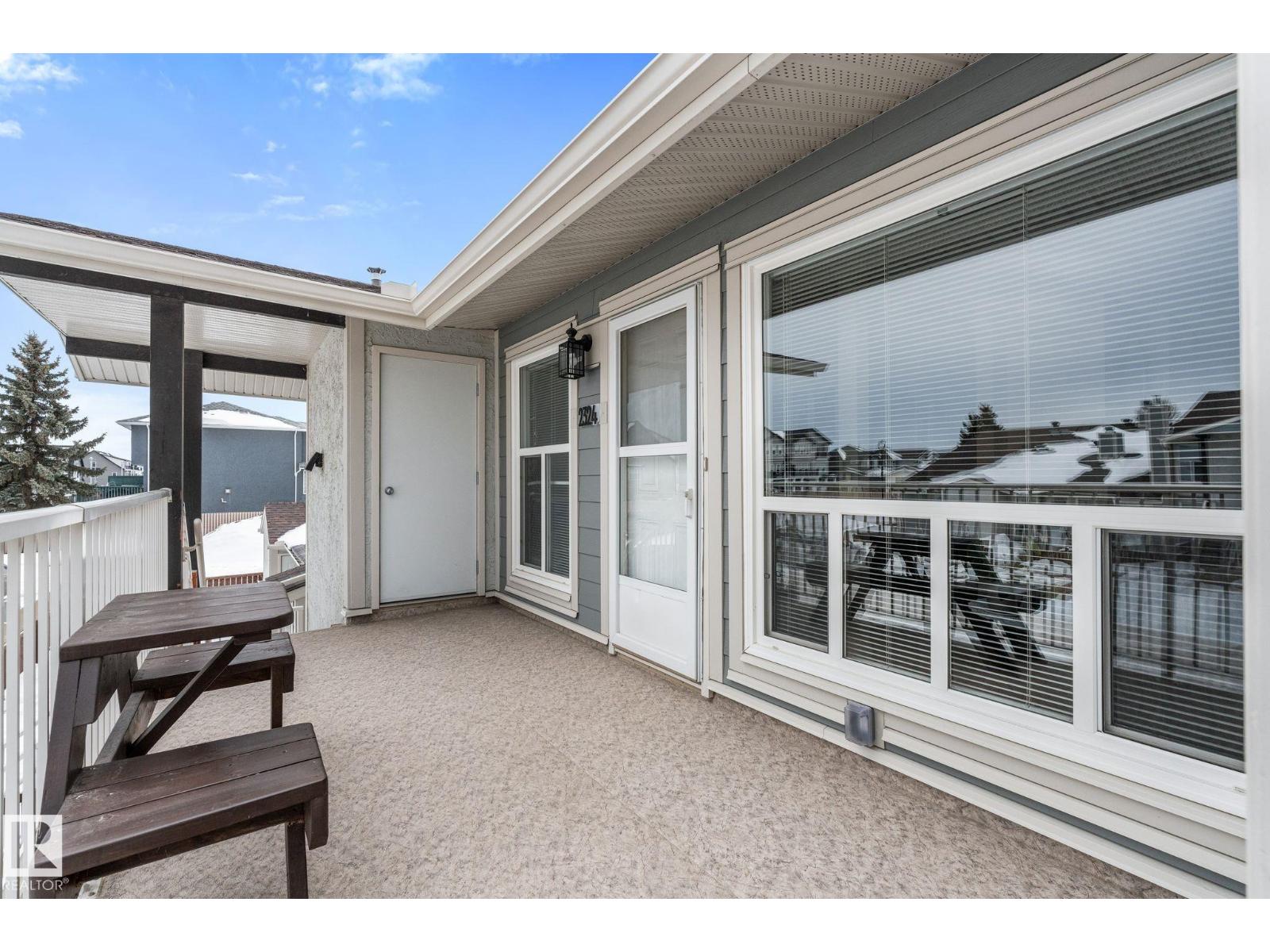 2324 151 Av Nw, Edmonton, Alberta  T5Y 2L1 - Photo 5 - E4475220