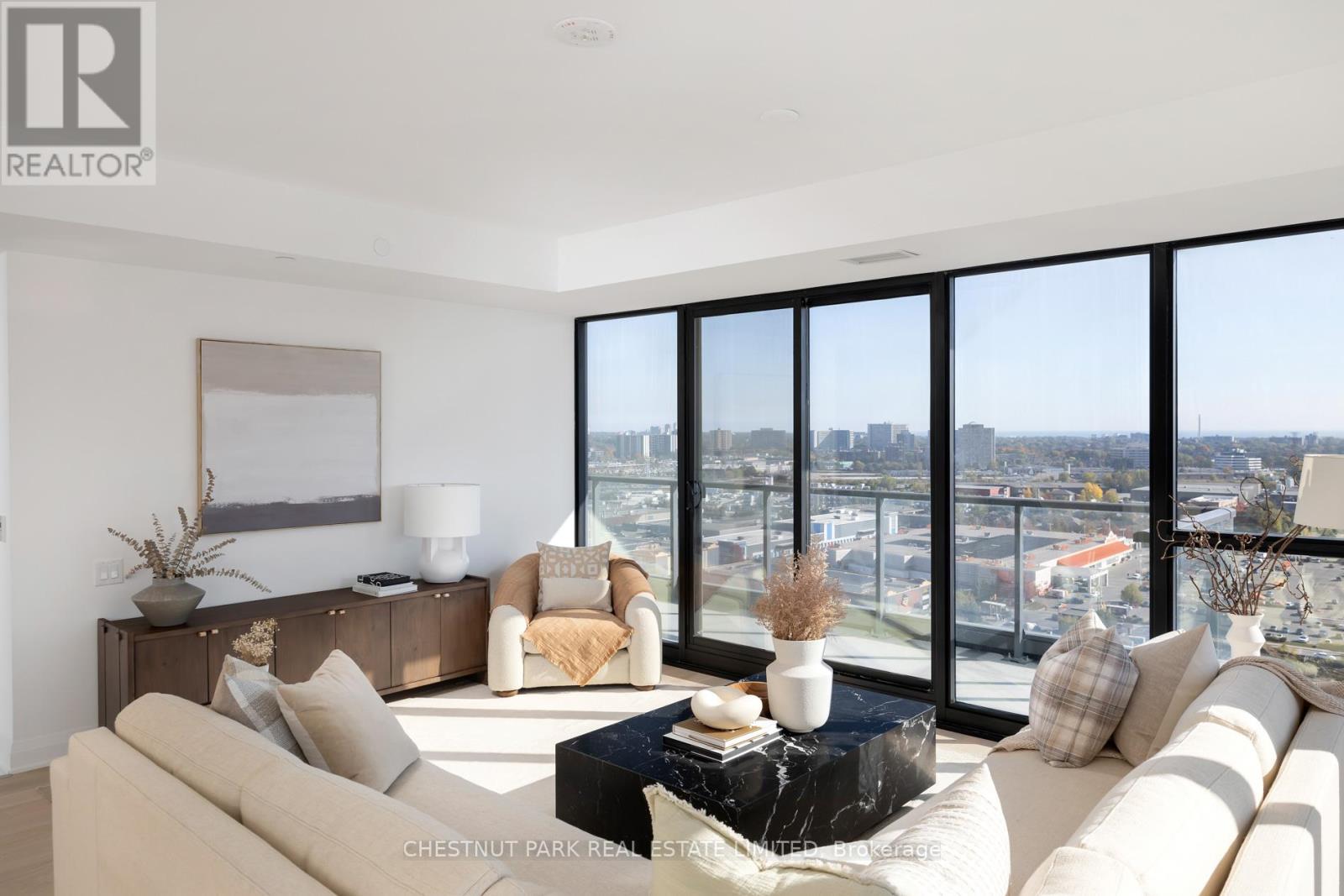 1702 - 33 Frederick Todd Way, Toronto, Ontario  M4G 0C9 - Photo 11 - C12828448