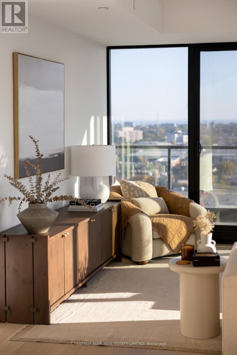 1702 - 33 Frederick Todd Way, Toronto, Ontario  M4G 0C9 - Photo 6 - C12828448