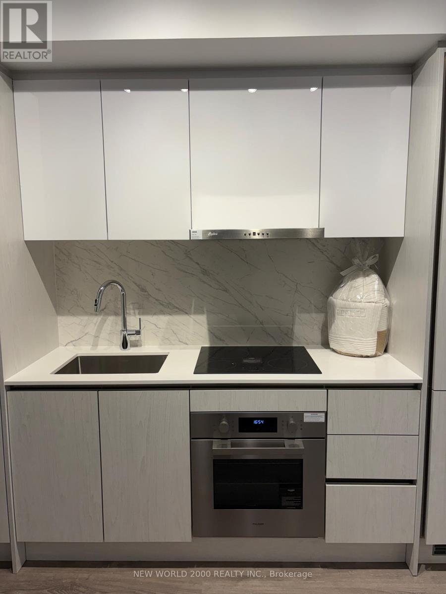 812 - 180 Front Street E, Toronto (Moss Park), Ontario  M5A 0K9 - Photo 8 - C12828466