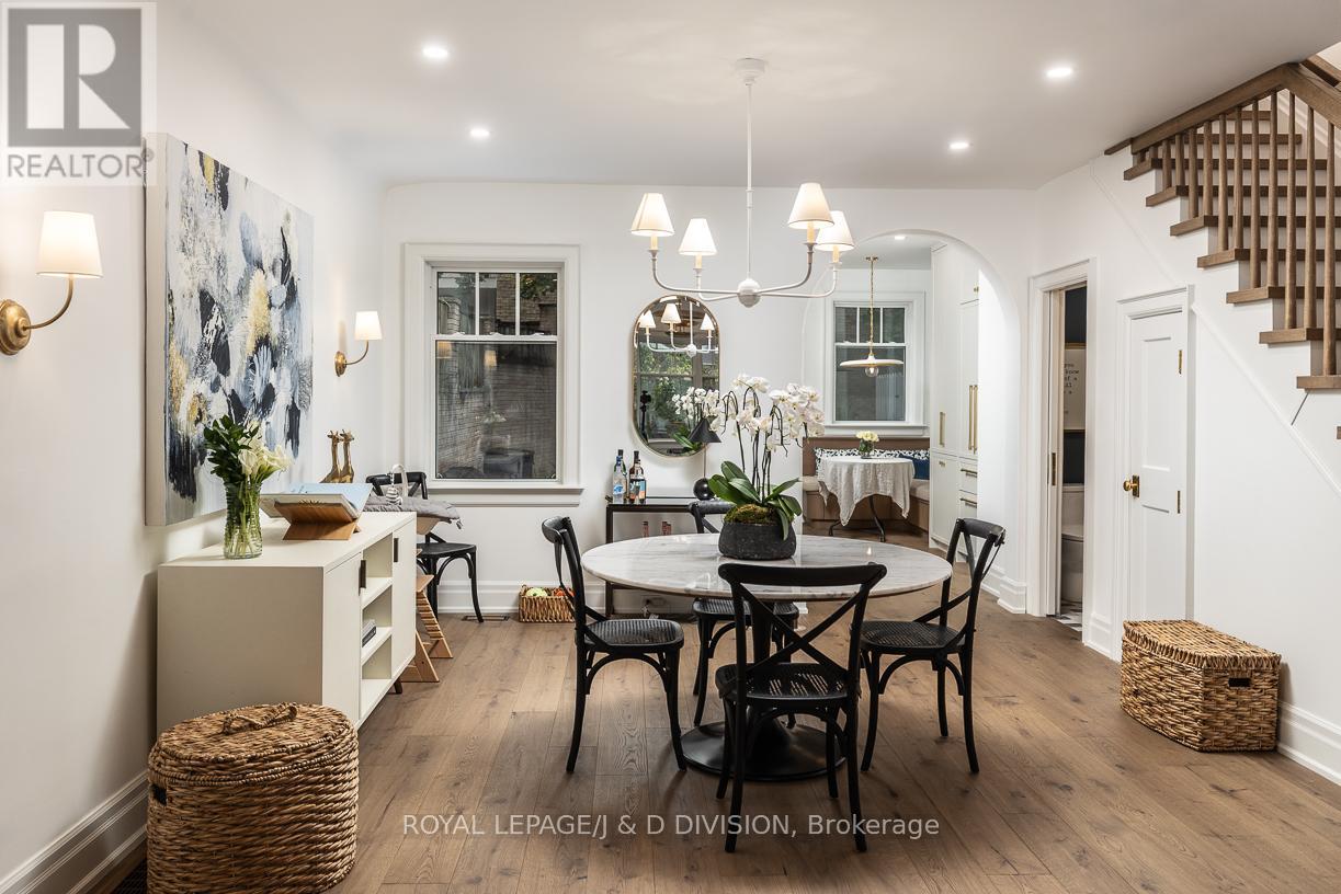 102 Shaftesbury Avenue, Toronto, Ontario  M4T 1A5 - Photo 14 - C12828530