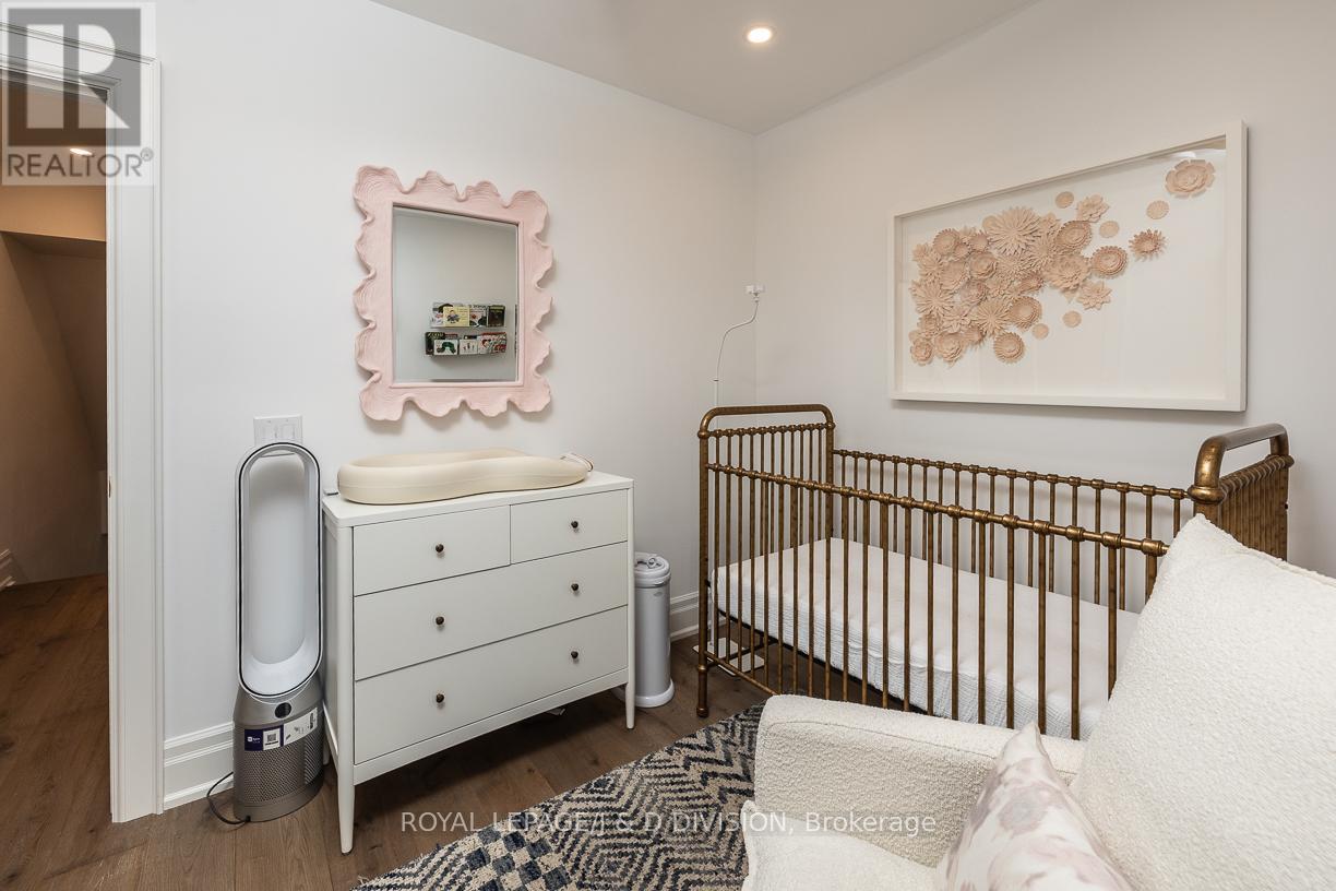 102 Shaftesbury Avenue, Toronto, Ontario  M4T 1A5 - Photo 31 - C12828530