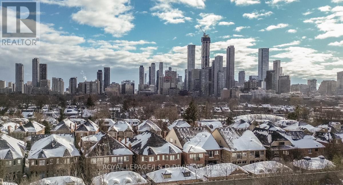 102 Shaftesbury Avenue, Toronto, Ontario  M4T 1A5 - Photo 45 - C12828530