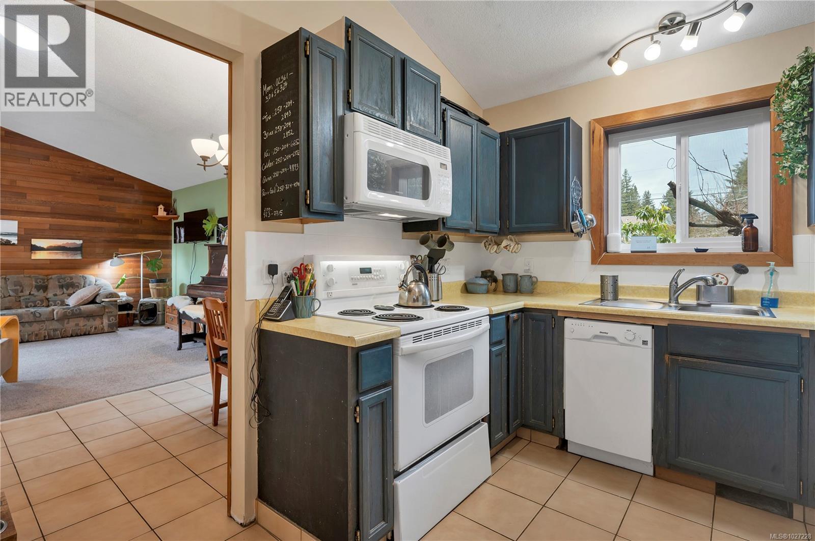 810 Shellbourne Blvd, Campbell River, British Columbia  V9W 5E8 - Photo 11 - 1027228