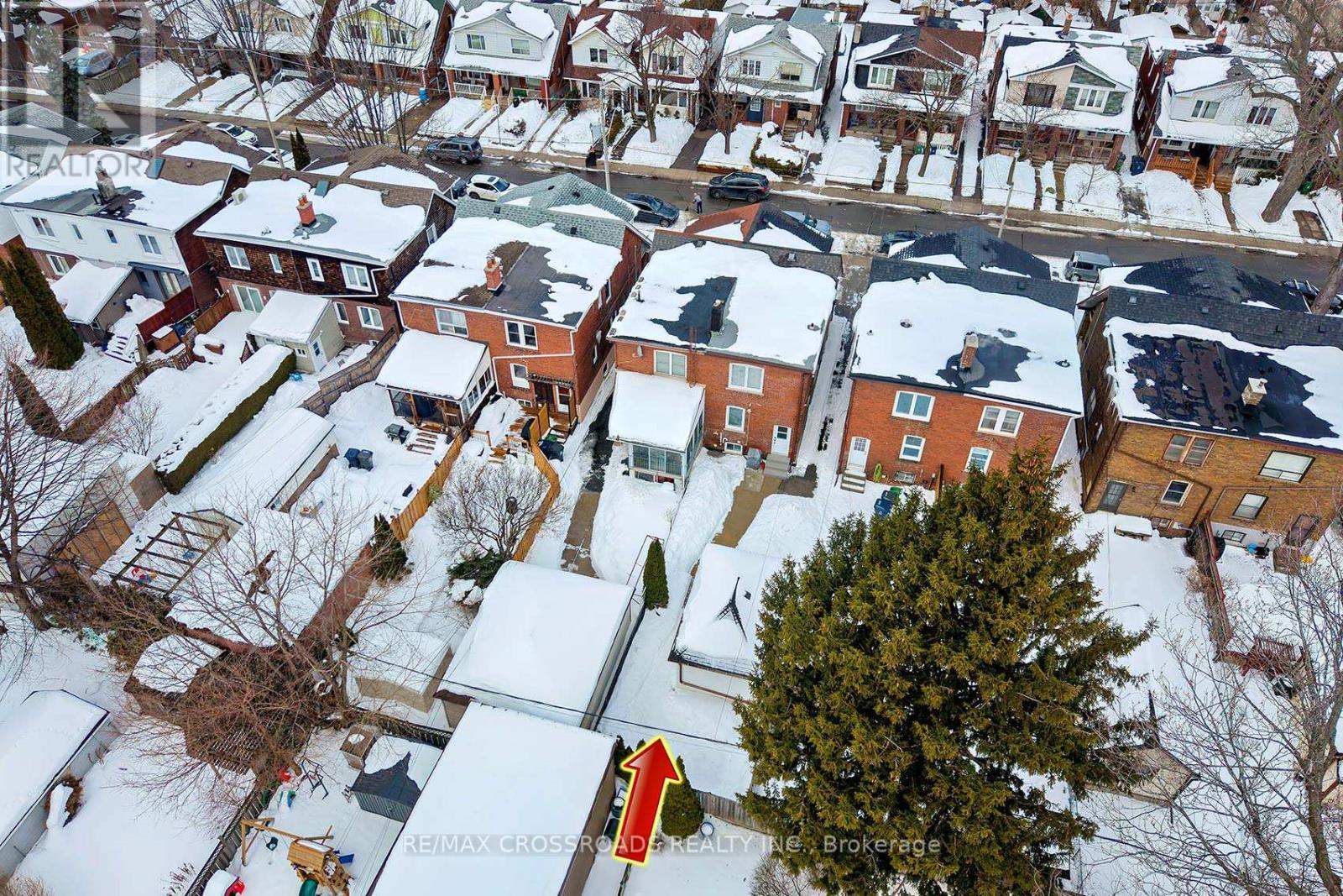 463 Milverton Boulevard, Toronto, Ontario  M4C 1X4 - Photo 38 - E12828462