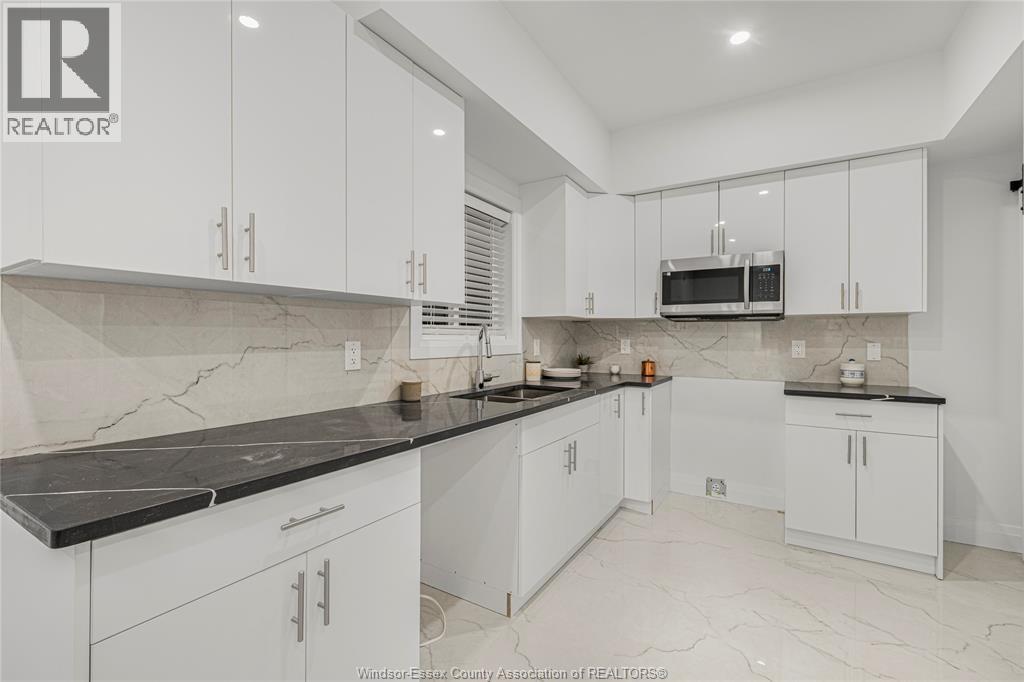 663 Alexandrine Street, Windsor, Ontario  N8X 3C1 - Photo 4 - 26004196