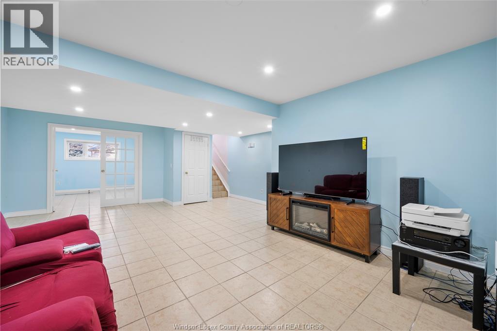 4477 Spago Cres, Windsor, Ontario N9G 2Z6 - Photo 18 - 26004191