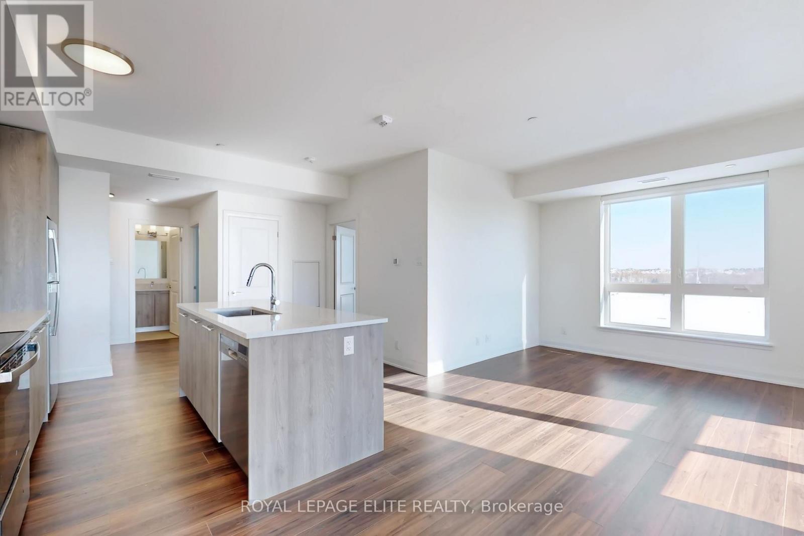 311 - 101 Cathedral High Street, Markham, Ontario  L6C 3L8 - Photo 10 - N12828490