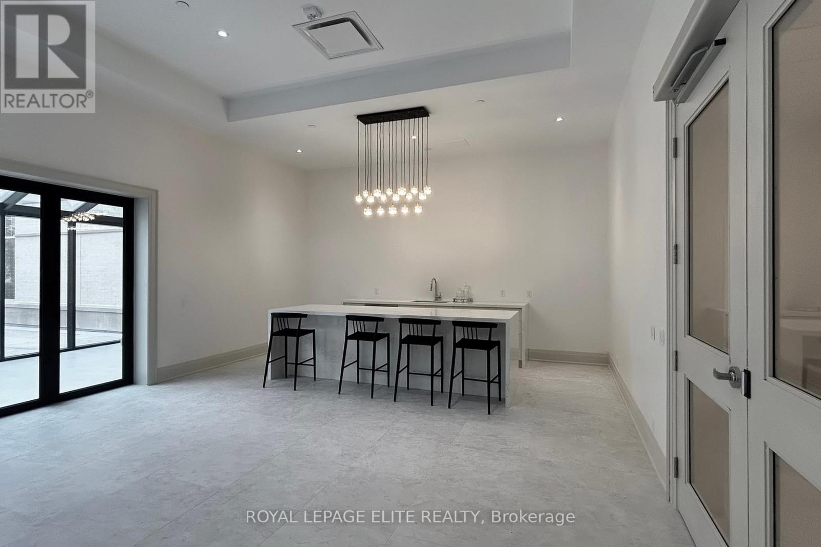 311 - 101 Cathedral High Street, Markham, Ontario  L6C 3L8 - Photo 25 - N12828490