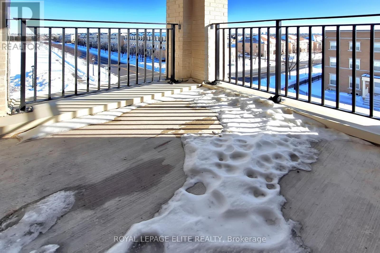 311 - 101 Cathedral High Street, Markham, Ontario  L6C 3L8 - Photo 45 - N12828490