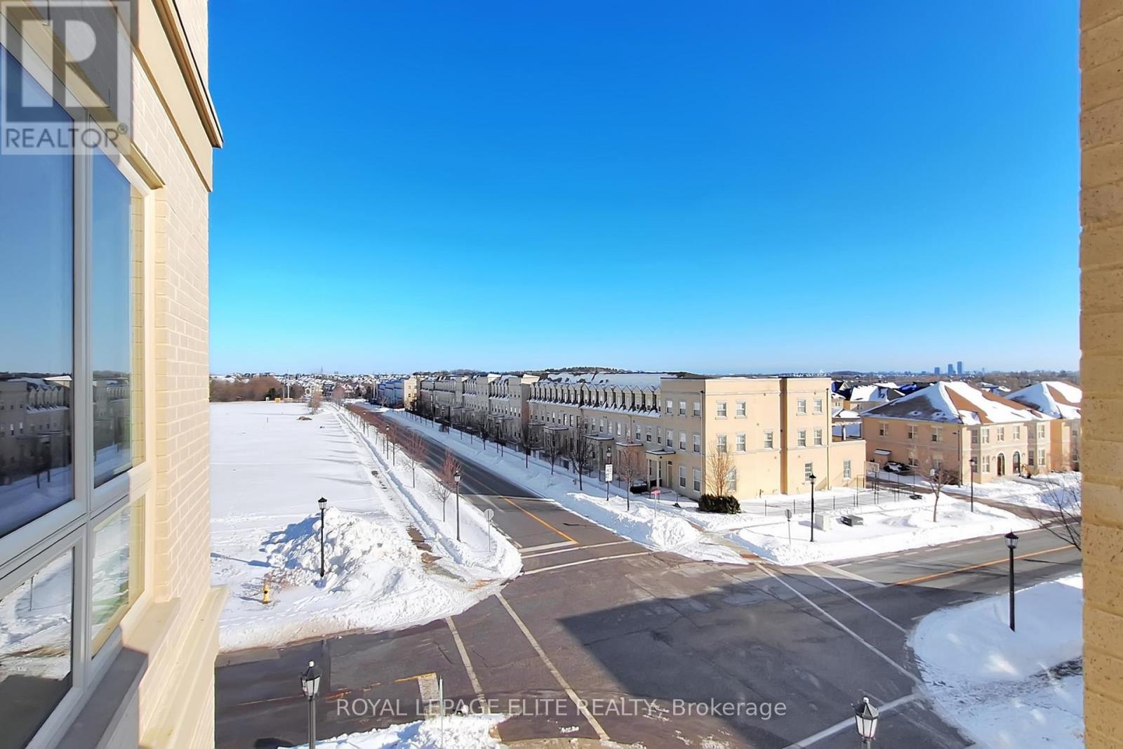 311 - 101 Cathedral High Street, Markham, Ontario  L6C 3L8 - Photo 47 - N12828490